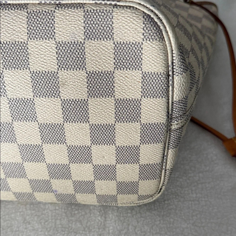 Louis Vuitton Neverfull Cream and Brown Checkered Tote ** Reasonable offers ** - Picture 6 of 8